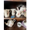 Image 2 : Vintage tea set from Sadler England, specifically in the Windsor pattern collection of vintage items