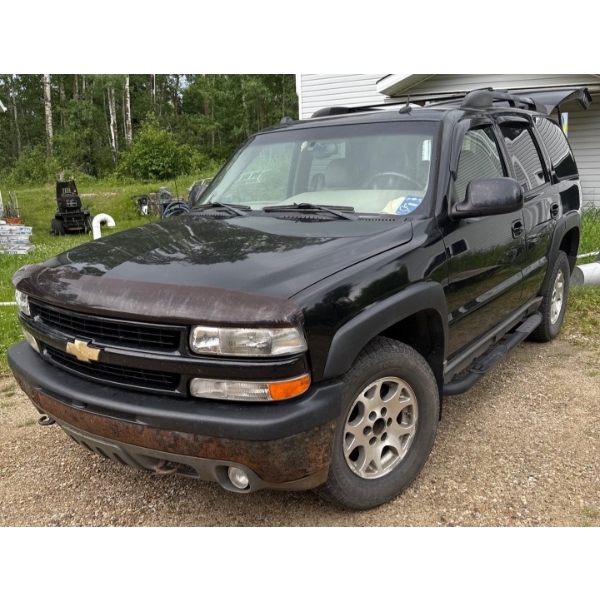 2005 Chevy Tahoe, 1GNEK13T05R242650,  Z71 4x4, Has Extra Set of Tires Incl. 