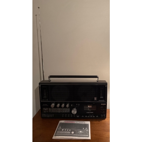 Vintage Grundig RR-3000 Portable Stereo Radio Cassette Recorder (BoomBox) w/ Manual 