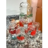 Image 5 : Vintage glassware set features a Bartlett-Collins tomato juice pitcher and four matching tumblers 