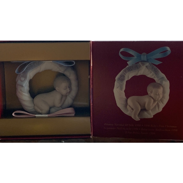 LLADRO Porcelain '1998 Babys First Christmas' - 3W