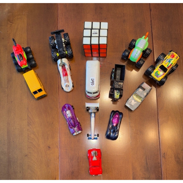 Rubics Cube Hot Wheels VW Camper