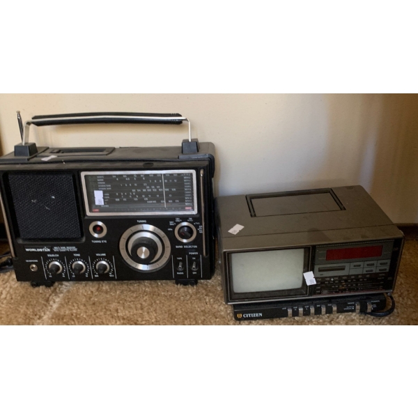 World Star Multi Band Receiver Cassette Player Mo. Mg-660C w/ Citizen TV Radio Mo.JCTR107K