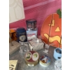 Image 4 : Misc. Home Collection Incl. Lamp, Tins, Princess Houseware Glass Figures, and More 