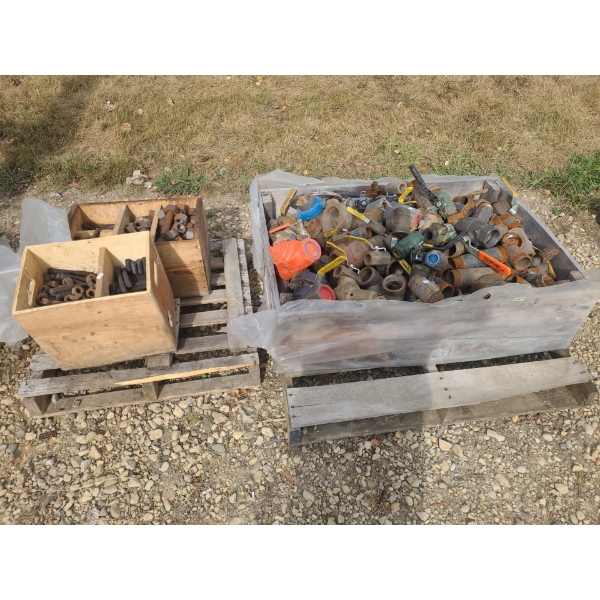 Pallets and Crates w/ 1 and 2" Pipe Fittings, Studs