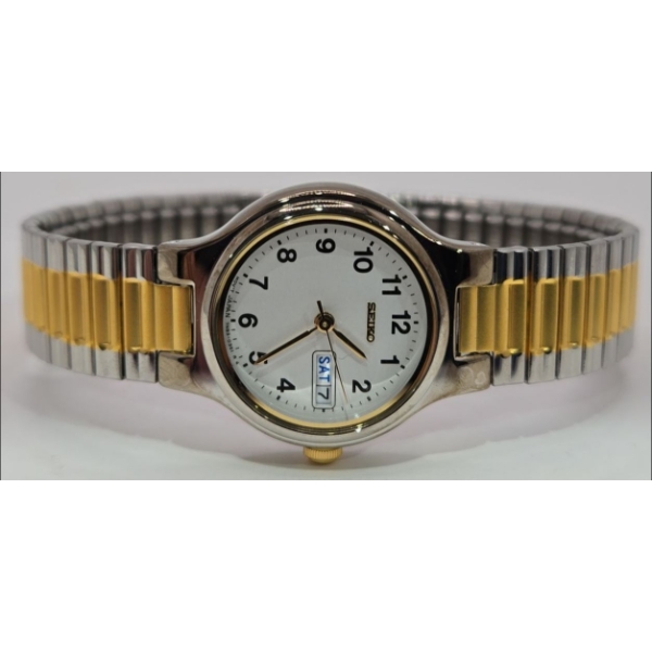 Seiko Ladies Wrist Watch Movt Japan 7N83-0361 R 4
