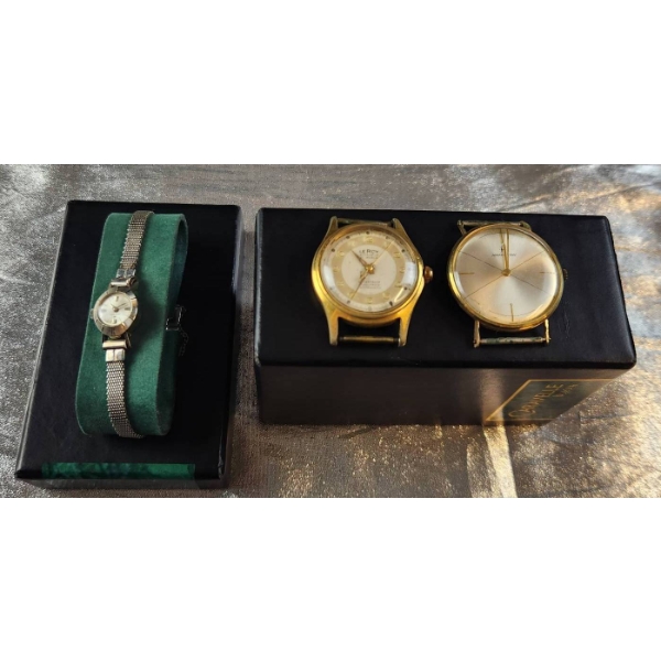 Le Roy and Assorted Watches Set Including Two Goldtone and One Silver-Tone Piece