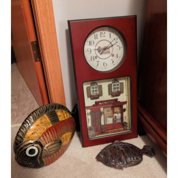 Shadow Box Wall Clock 19"Tall w/ Decorative Fish Decor