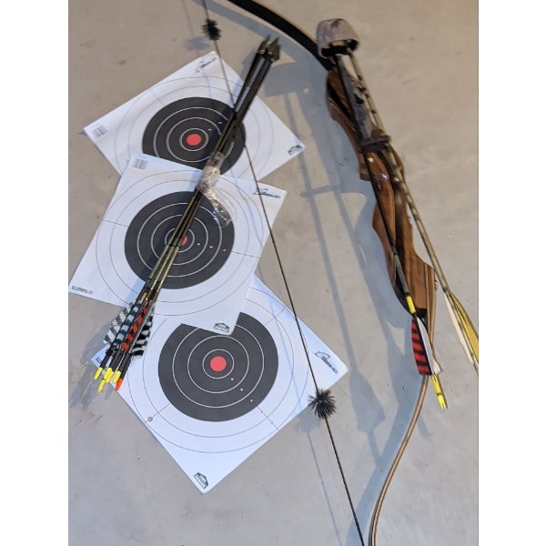 Sportsman's Archery Essentials - Takedown Recurve Bow Paper Targets Multi Tip Arrows 