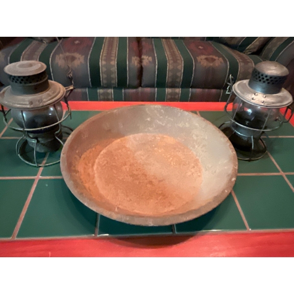 Mining Lantern x 2 With Gold Pan 