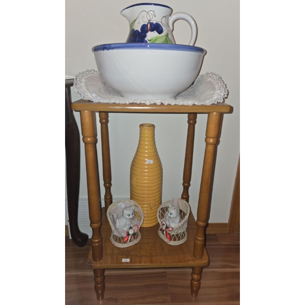 Antique Wash Basin & Wood Table 15 x 12 x 24T
