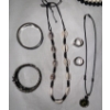 Image 4 : Black & White Ladies Fashion Accessories - Beads Shells Bangles & More