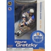 Image 1 : McFarlane Legends Wayne Gretzky 12-Inch Edmonton Oilers Limited-Edition Action Figure (2004)