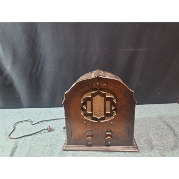Antique Radio