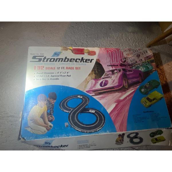 Vintage retro stormdecker  Monza slot car home racing set. 12 V CSA approved power pack easy to set 