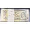 Image 1 : 51 Canadian One Dollar Bills