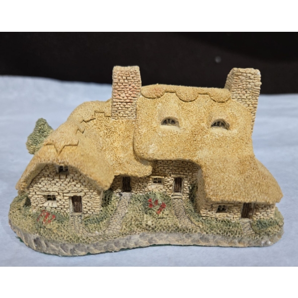 Hand Carving 'Meadow Bank Cottages' By David Winter 