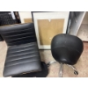 Image 2 : 2 Tattoo or Nail Tech Chairs, Including 2x Large Picture Frames 
