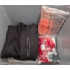 Image 11 : Winter Gear with Clothing Rack and Accessories