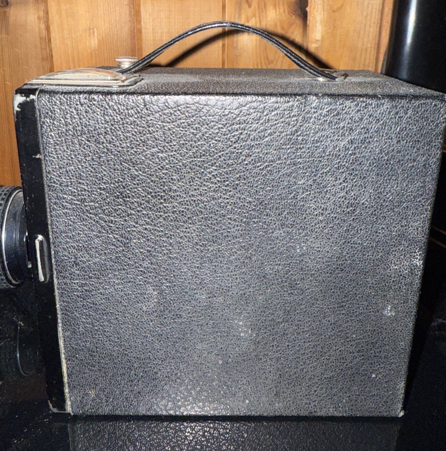 Vintage Kodak Brownie Target 6 Box Film Camera - Beck Auctions Inc.