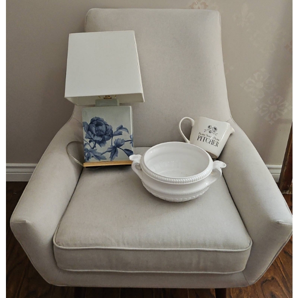 Ceramic Table Lamp, Portuguese MC Bowl, Signature Pitcher Lot