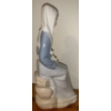 Image 5 : Lladro Porcelain Girl w/ Bouquet of Lilies 9T