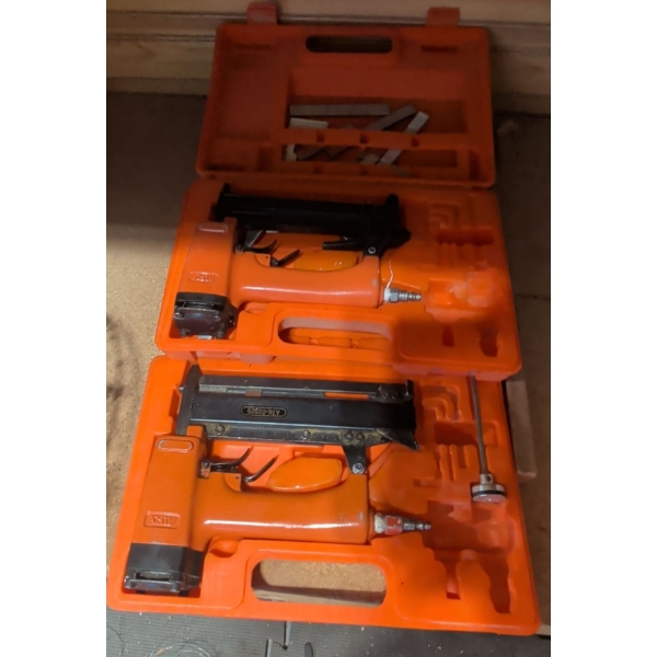 AIRY Pnuematic Brad Nailer Tool w/ Air Stapler in Hard Shell Cases