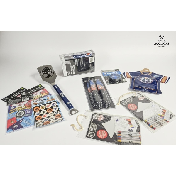  Edmonton Oilers-Themed Collectible Items And Merchandise.4-Piece Steak Knife Set.  Large Spatula , 