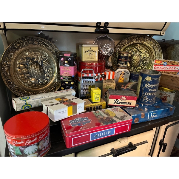 large collection of vintage tins cracker jack seal wax tea, coffee, Palmer beans, and two brass orna
