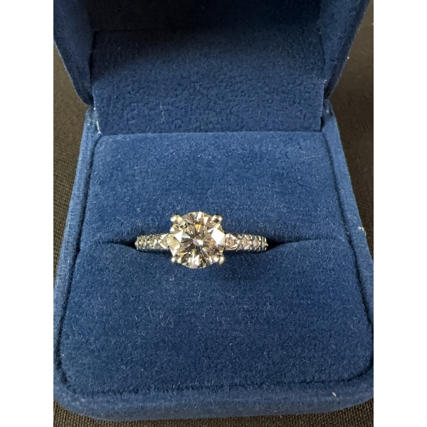 Platinum Ring with 1.50ct Round Brilliant Diamond Engagement Ring