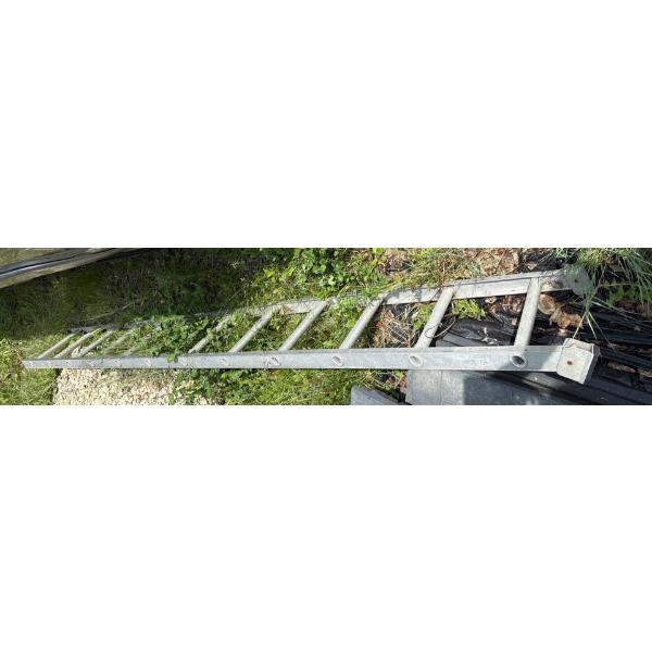 16 Foot 2 Piece Ladder 