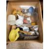 Image 3 : Selection Of Kitchen Utensils & gadgets Large Vintage Tupperware Bowl 