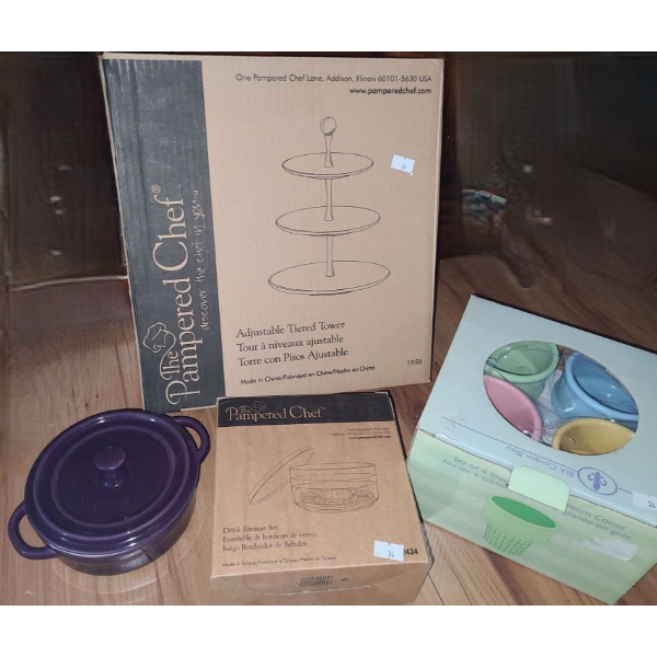 Kitchenware Including: Pampered Chef Tiered Tower and Drink Rimmer