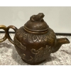 Image 5 : Pair of Brass Antique Decorative Chinese Teapots (5.5W) w/ Antique Brass Lighter 