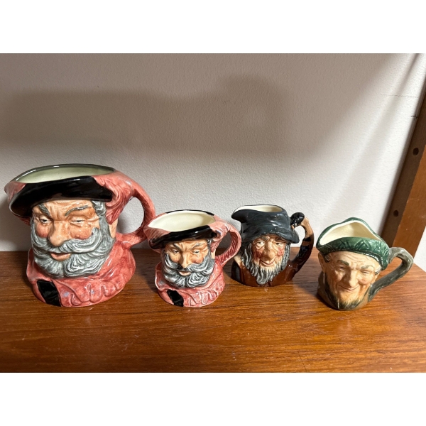 Royal Doulton 4Pcs Decorative Cups 