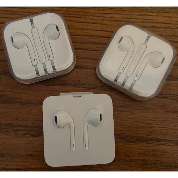 Set of 3 New Apple Headphones 