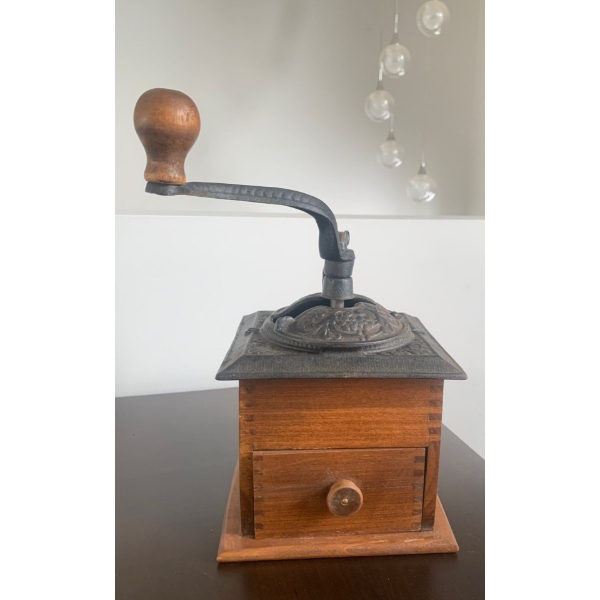 Antique Coffee Grinder 11T