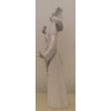 Image 2 : LLADRO Porcelain Sister Nun Ringing A Bell 12T