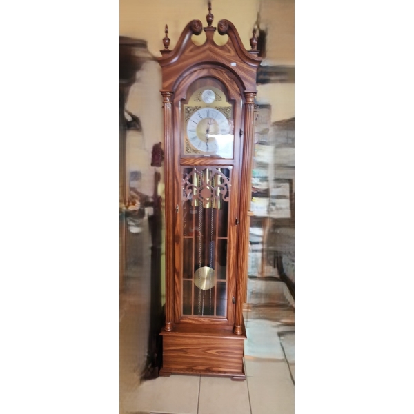 Hentschels Wooden Cabinet Floor Clock 87 L, 22 W, 12 D (Front Glass Has a Crack)