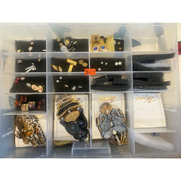 Over 20 Pieces of Costume Jewelry including pieces by David Detz