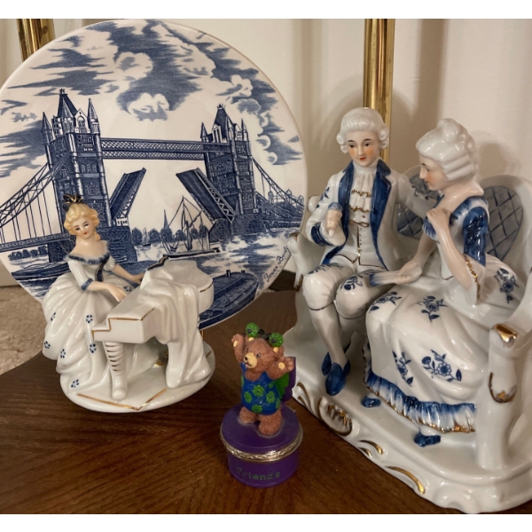 Royal Delpht Collectable Plate w/ Navy Blue Victorian Figurines & Bear Trinket Box