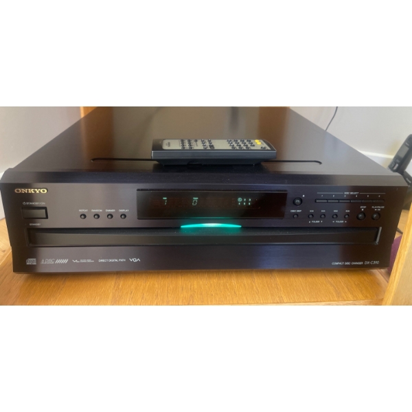 ONKYO Compact Disc Changer Mo.DX-C3900