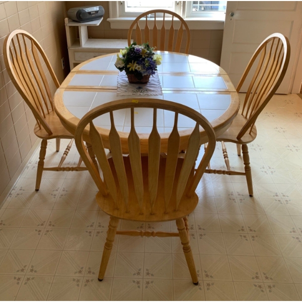 Dinner Table (44W, 56D, 30T) w/ 6 Chairs 