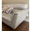 Image 3 : Beautiful Genuine Leather 3 Seat Sofa 87x40x35 Taupe 