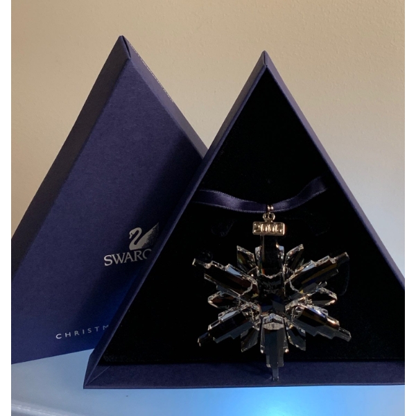 Swarovski Crystal 2006 Christmas Ornament 
