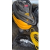 Image 2 : Shopvac Wet/Dry Canister Vacuum w/ 8 gallon Capacity 