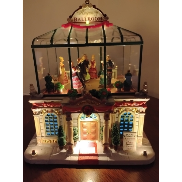Regency Ballroom Dancers Mechanical Light UP Music Box