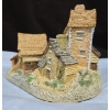 Image 2 : Hand Carving 'Brookside Hamlet' By David Winter 