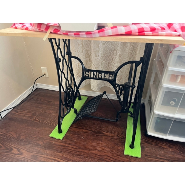 Singer sewing machine stand. New wooden top has been attached.