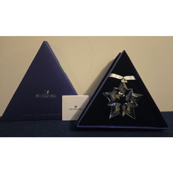 2019 Swarovski Annual Edition Tree Ornament in Box 